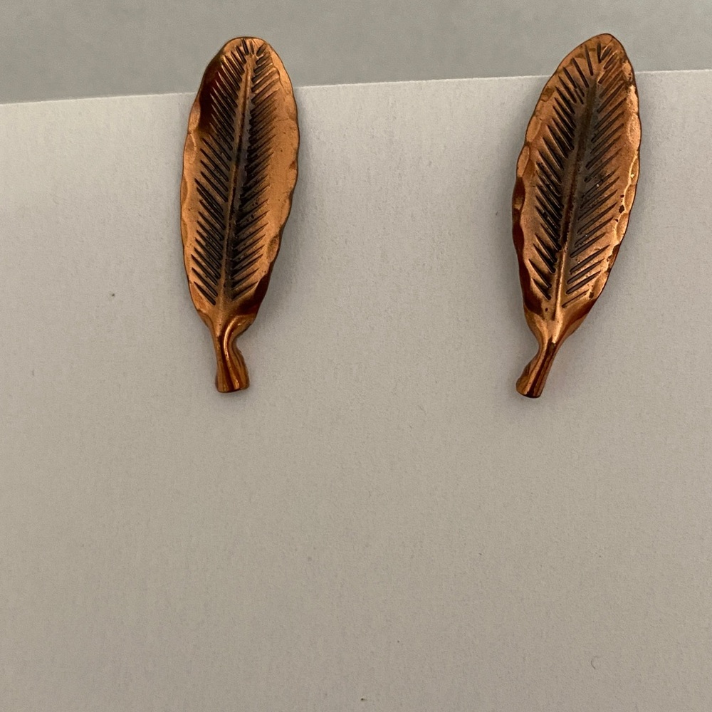 Vintage Mid Century NYE Petite Copper Leaf Sterling Silver Screw Back Earrings